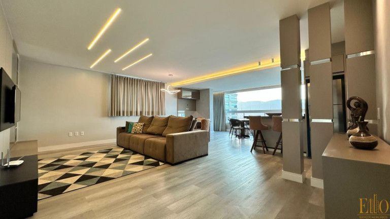 Foto do imóvel Cobertura com 3 Quartos à Venda, 149 m² em Meia Praia - Itapema