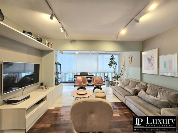 Foto do imóvel Apartamento com 3 Quartos à Venda, 98 m² em Moema - São Paulo