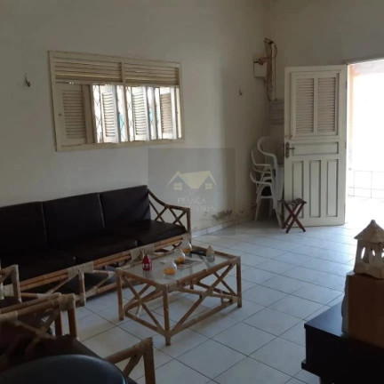 Imagem Casa com 4 Quartos à Venda, 300 m² em Redinha - Natal