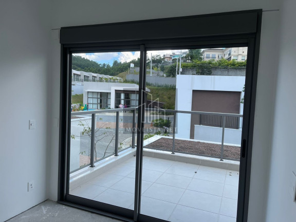 Imagem Casa com 3 Quartos à Venda, 200 m² em Tamboré - Santana De Parnaíba