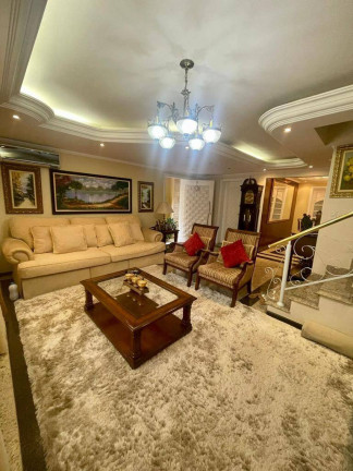 Foto do imóvel Sobrado com 3 Quartos à Venda, 150 m² em Vila Carrão - São Paulo