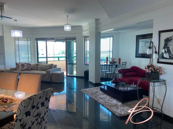 Foto do imóvel Apartamento com 3 Quartos à Venda, 179 m² em Fazenda - Itajaí