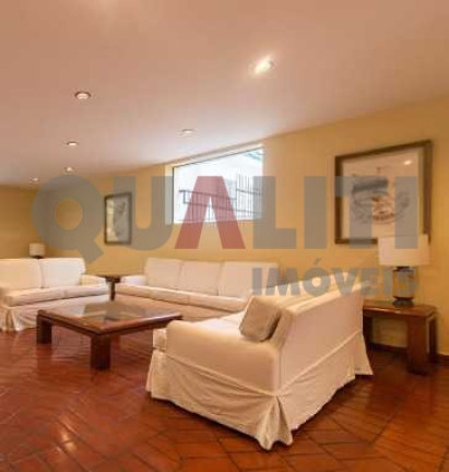 Imagem Apartamento com 3 Quartos à Venda, 233 m² em Campo Belo - São Paulo