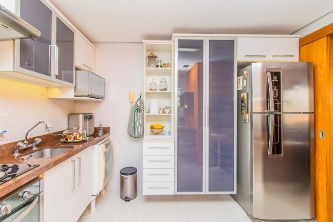 Imagem Apartamento com 3 Quartos à Venda, 95 m² em Menino Deus - Porto Alegre