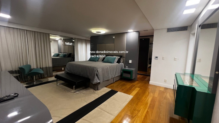 Imagem Apartamento com 3 Quartos à Venda, 316 m² em Agronômica - Florianópolis