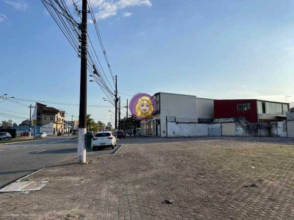Foto do imóvel Terreno à Venda, 380 m² em Caiçara - Praia Grande Foto do imóvel Terreno à Venda, 380 m² em Caiçara - Praia Grande