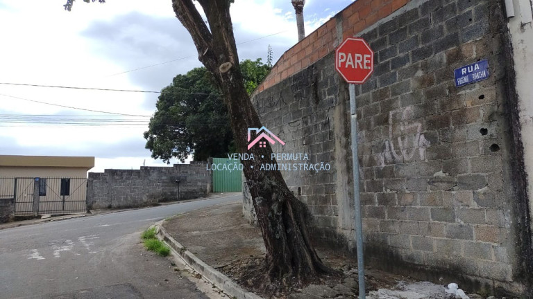 Imagem Terreno à Venda, 600 m² em Ivoturucaia - Jundiaí