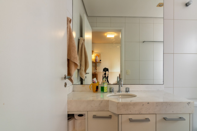 Foto do imóvel Apartamento com 2 Quartos à Venda, 104 m² em Jardim Das Acácias - São Paulo