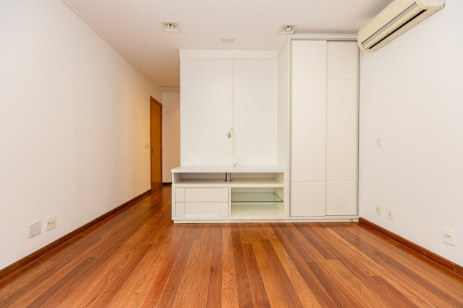 Foto do imóvel Apartamento com 3 Quartos à Venda, 190 m² em Jardim Paulista - São Paulo