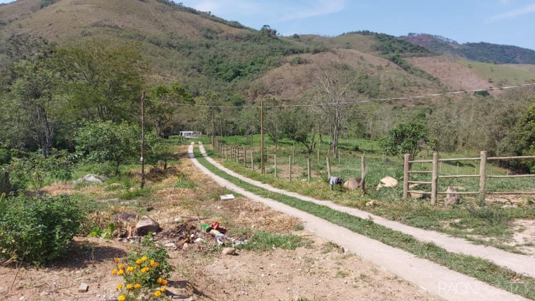 Imagem Chácara com 5 Quartos à Venda, 256 m² em Papucaia - Cachoeiras De Macacu