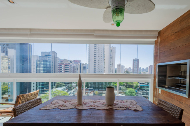 Foto do imóvel Apartamento com 3 Quartos à Venda, 240 m² em Brooklin - São Paulo