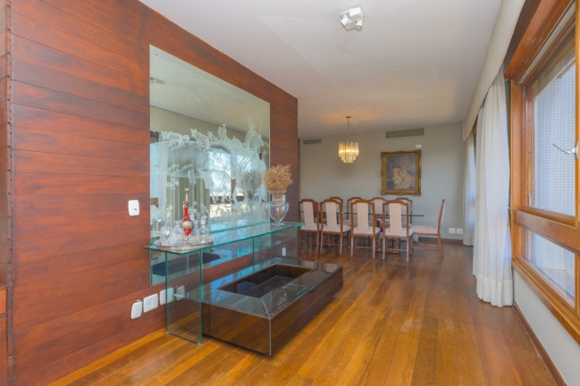 Foto do imóvel Apartamento com 3 Quartos à Venda, 350 m² em Rio Branco - Porto Alegre