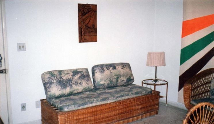 Imagem Apartamento com 2 Quartos à Venda, 69 m² em Jardim Las Palmas - Guarujá