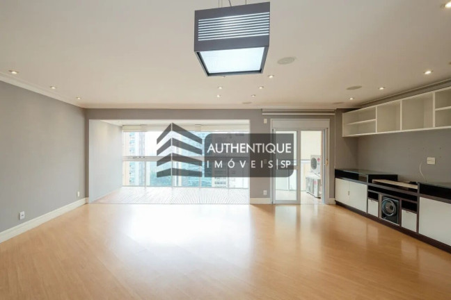 Foto do imóvel Apartamento com 3 Quartos à Venda, 125 m² em Vila Olímpia - São Paulo