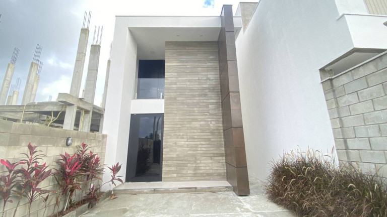 Foto do imóvel Casa com 3 Quartos à Venda, 145 m² em Sim - Feira De Santana