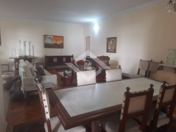 Foto do imóvel Apartamento com 4 Quartos à Venda, 200 m² em Copacabana - Rio De Janeiro