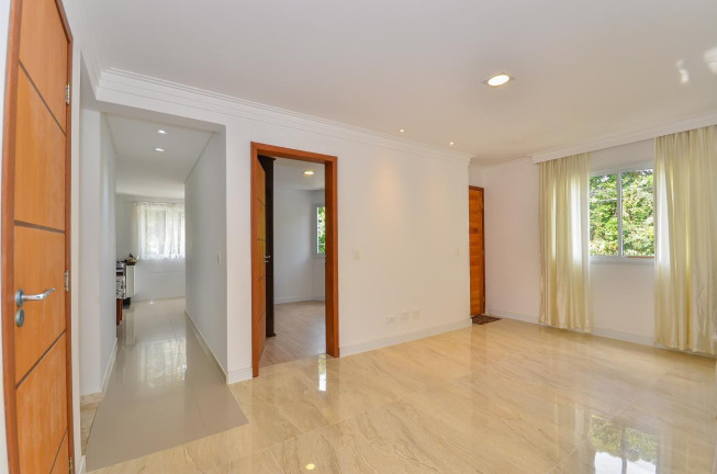 Imagem Casa com 3 Quartos à Venda, 236 m² em Vista Alegre - Curitiba