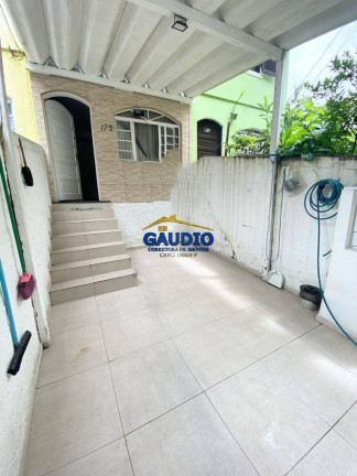 Imagem Casa com 2 Quartos à Venda, 90 m² em Jardim Henriqueta - Taboão Da Serra