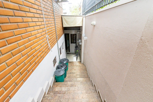Imagem Casa com 4 Quartos à Venda, 510 m² em Ahú - Curitiba