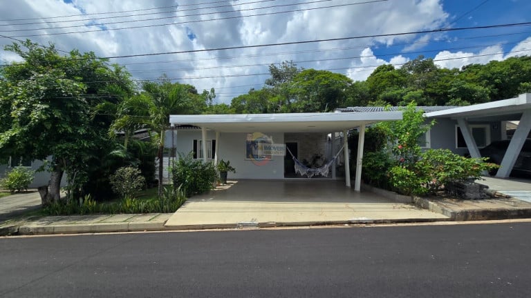 Foto do imóvel Casa com 3 Quartos à Venda, 250 m² em Tarumã - Manaus
