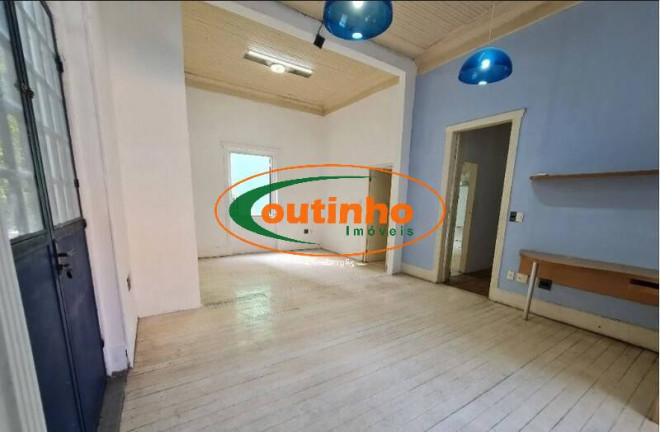 Imagem Casa com 6 Quartos à Venda, 312 m² em Tijuca - Rio De Janeiro