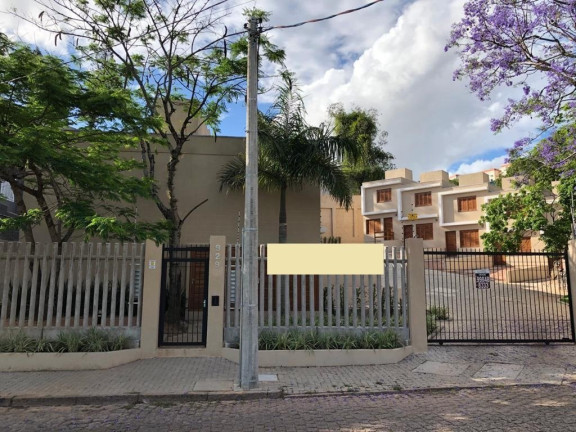 Imagem Casa com 2 Quartos à Venda, 121 m² em Teresópolis - Porto Alegre