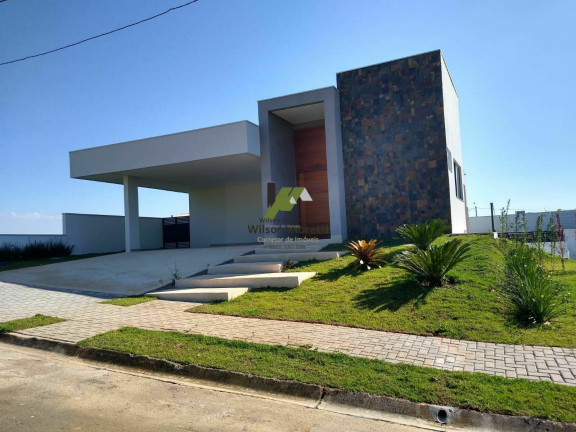 Imagem Casa com 3 Quartos à Venda, 367 m²