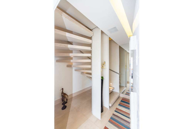 Imagem Casa com 3 Quartos à Venda, 300 m² em Interlagos - São Paulo