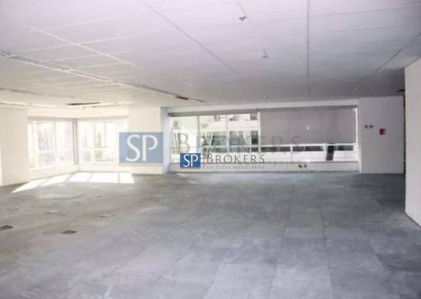 Foto do imóvel Sala Comercial à Venda ou Locação, 600 m² em Itaim Bibi - São Paulo Foto do imóvel Sala Comercial à Venda ou Locação, 600 m² em Itaim Bibi - São Paulo