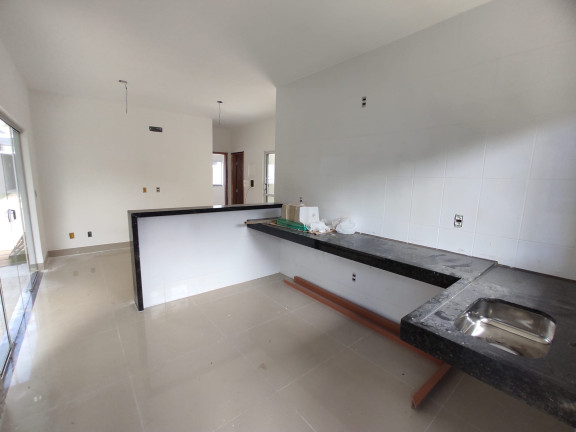 Imagem Imóvel com 
            	3             Quartos à Venda, 88 m² em 
            	Chacara Sao Pedro             - 
            	Aparecida De Goiania            