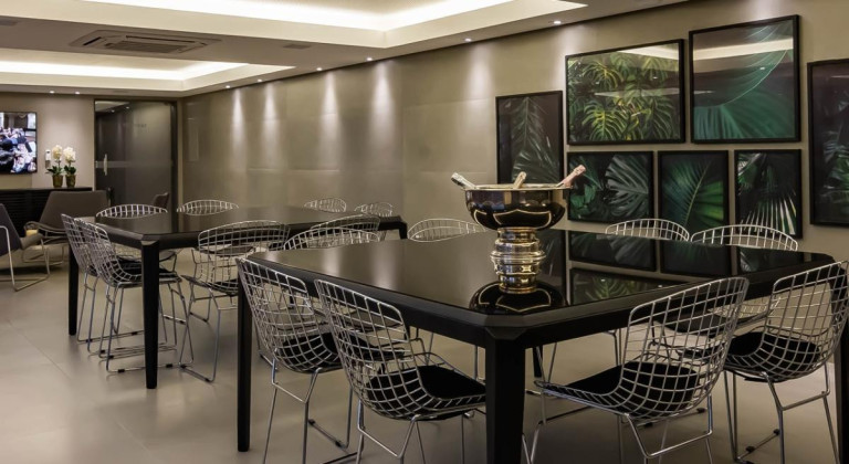 Foto do imóvel Cobertura com 4 Quartos à Venda, 259 m² em Vila Da Serra - Nova Lima