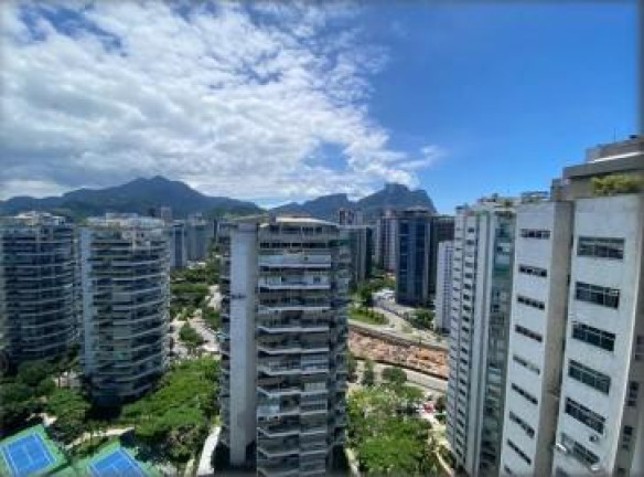 Imagem Apartamento com 4 Quartos à Venda, 161 m² em Barra Da Tijuca - Rio De Janeiro