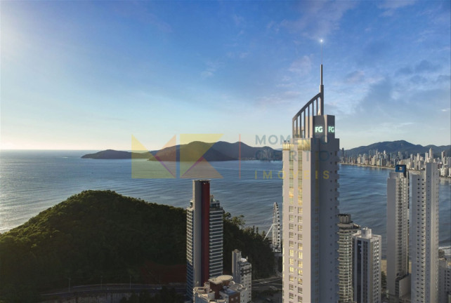 Foto do imóvel Apartamento com 4 Quartos à Venda, 164 m² em Pioneiros - Balneário Camboriú
