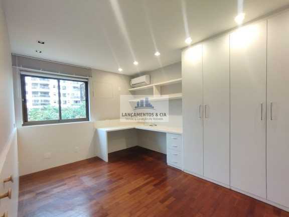 Imagem Apartamento com 4 Quartos à Venda, 178 m² em Barra Da Tijuca - Rio De Janeiro
