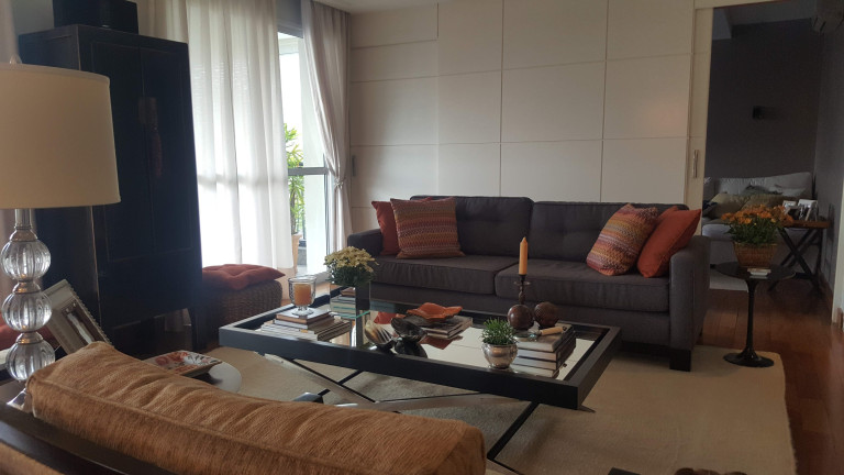 Imagem Apartamento com 4 Quartos à Venda, 252 m² em Campo Belo - São Paulo