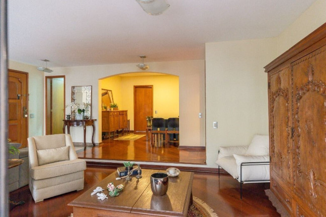 Imagem Apartamento com 4 Quartos à Venda, 185 m² em Moema - São Paulo
