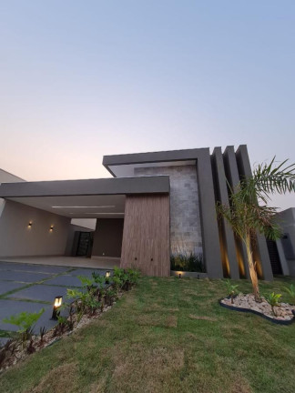 Imagem Casa com 3 Quartos à Venda, 438 m² em Ribeirão Do Lipa - Cuiabá