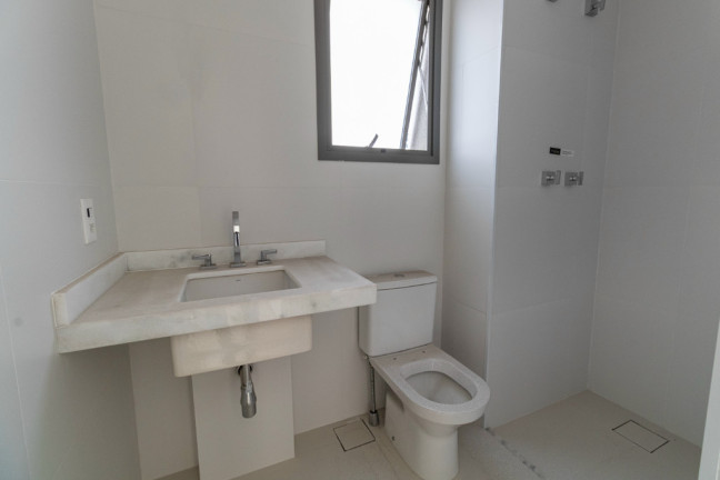 Foto do imóvel Apartamento com 3 Quartos à Venda, 160 m² em Vila Olímpia - São Paulo
