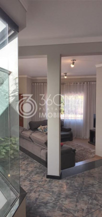 Foto do imóvel Casa com 3 Quartos à Venda, 201 m² em Vila Eldízia - Santo André