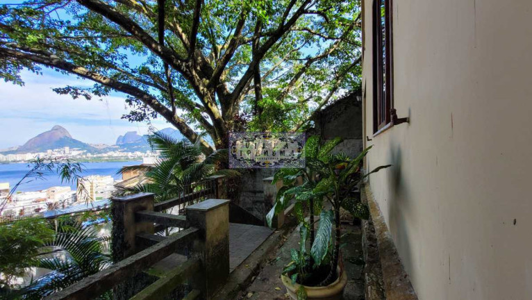 Foto do imóvel Imóvel com 5 Quartos à Venda, 300 m² em Lagoa - Rio De Janeiro
