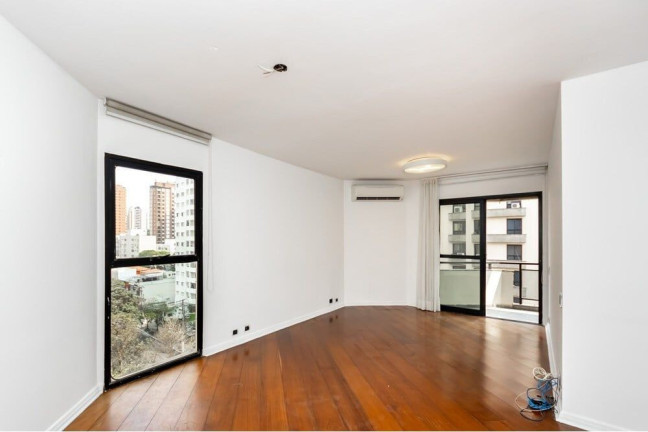 Foto do imóvel Apartamento com 3 Quartos à Venda, 97 m² em Moema - São Paulo