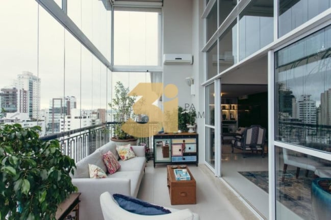 Foto do imóvel Apartamento com 4 Quartos à Venda, 216 m² em Campo Belo - São Paulo