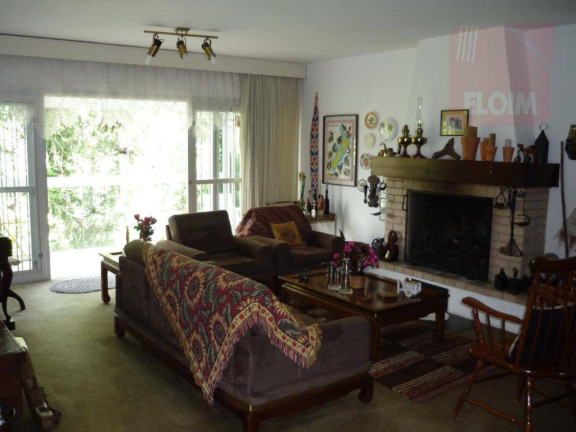 Imagem Casa com 4 Quartos à Venda, 254 m² em Jaguaribe - Campos Do Jordão