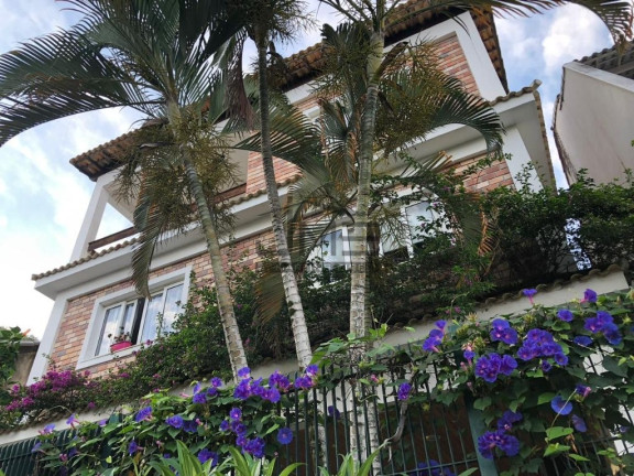 Imagem Casa de Condomínio com 5 Quartos à Venda, 450 m² em Jardim Sulacap - Rio De Janeiro