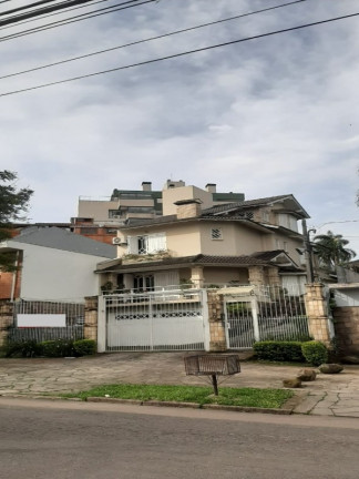 Imagem Casa com 3 Quartos à Venda, 300 m² em Chácara Das Pedras - Porto Alegre