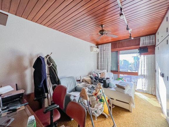 Imagem Apartamento com 3 Quartos à Venda, 483 m² em Auxiliadora - Porto Alegre