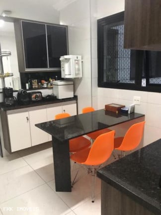 Foto do imóvel Apartamento com 5 Quartos à Venda, 230 m² em Vila Suzana - São Paulo