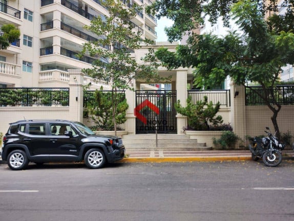 Foto do imóvel Apartamento com 4 Quartos à Venda, 212 m² em Meireles - Fortaleza