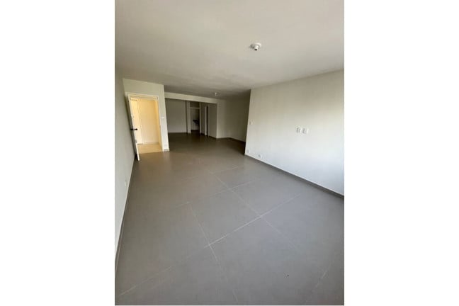 Foto do imóvel Apartamento com 3 Quartos à Venda, 137 m² em Aclimação - São Paulo
