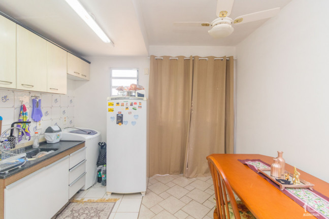 Imagem Casa de Condomínio com 2 Quartos à Venda, 79 m² em Humaitá - Porto Alegre